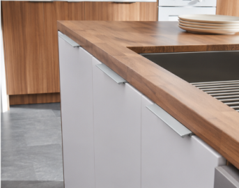 6" Overall Length Brushed Chrome Edgefield Cabinet Tab Pull